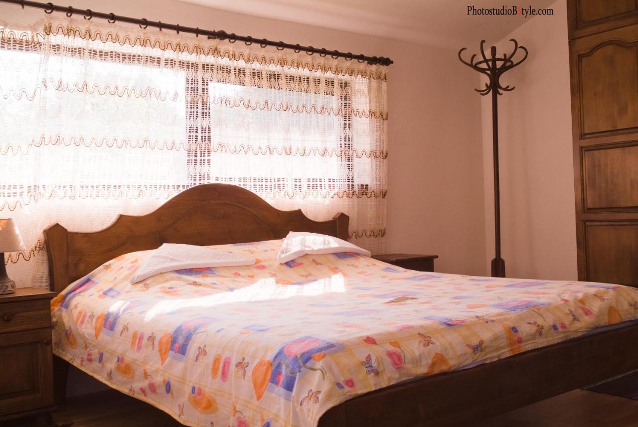 Hotel Neda'S House Cherven  Habitación foto